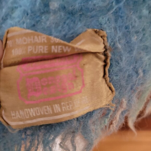 Vintage Blue Mohair Scarf Handwoven In Nepal 100% Pure New Wool Warm & Cozy - Picture 3 of 5